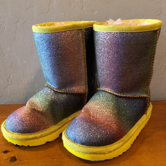 Ugg Kids'/Toddlers' Classic II Glitter Boot - Picture 2 of 5
